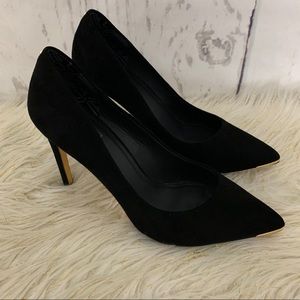 Ted Baker London Neevo Black Suede Pumps Heels 9.5
